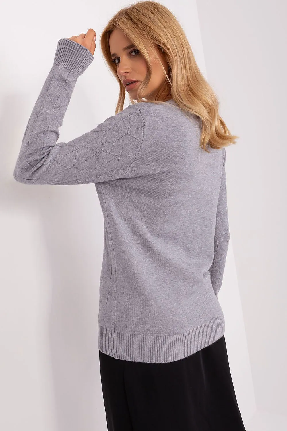 AT Women's European Sweater with Textured Pattern