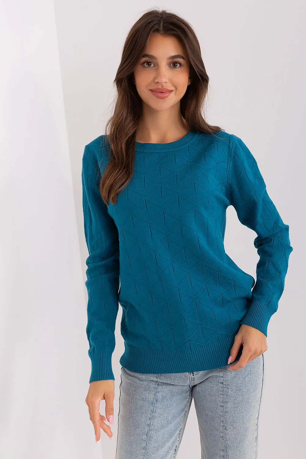 AT Women's European Sweater with Textured Pattern