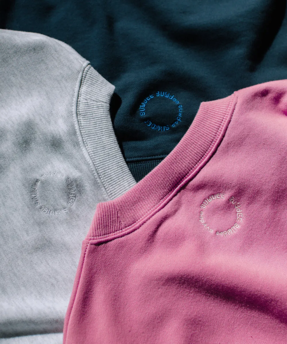 circle logo sweat tops