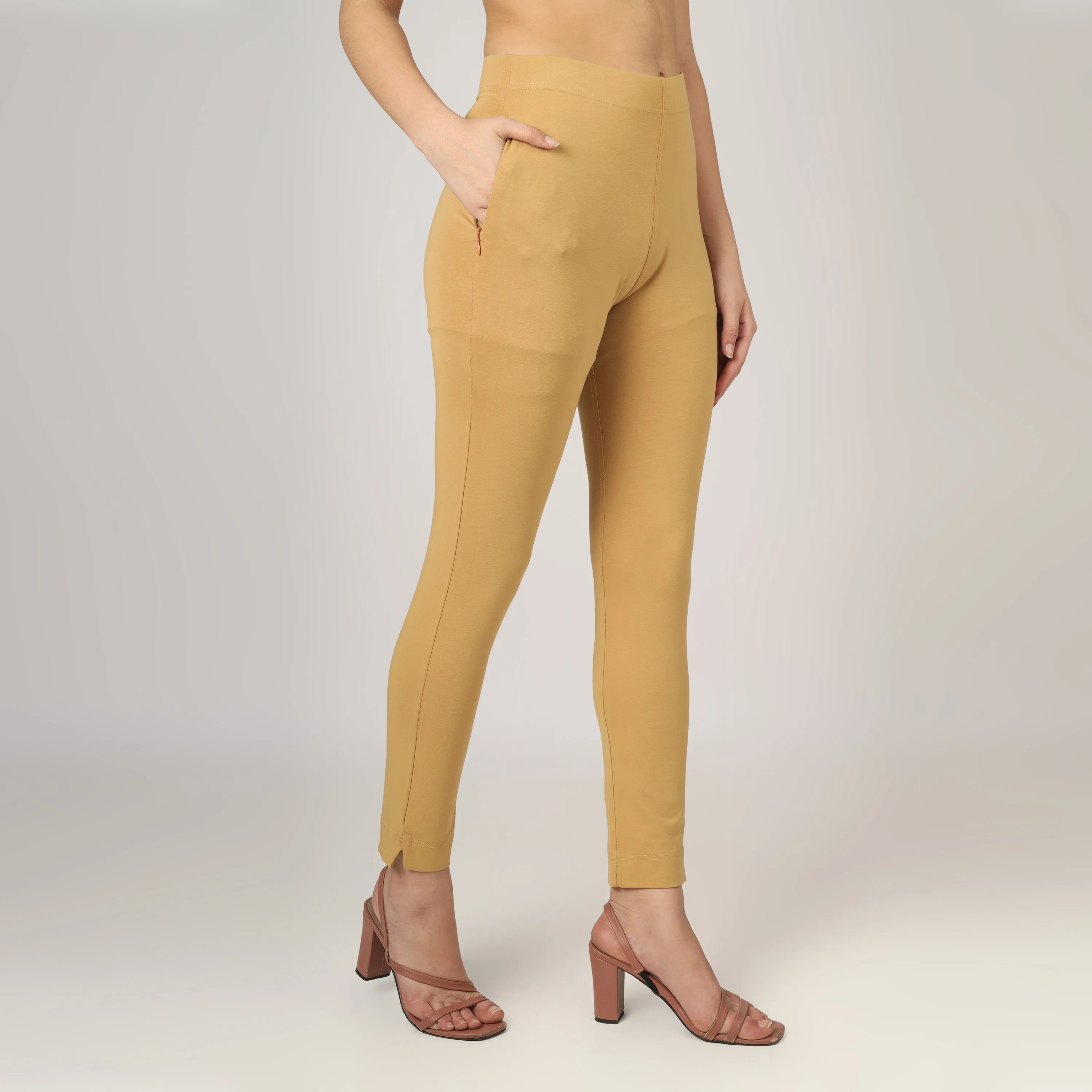 On & On Women Straight Pant