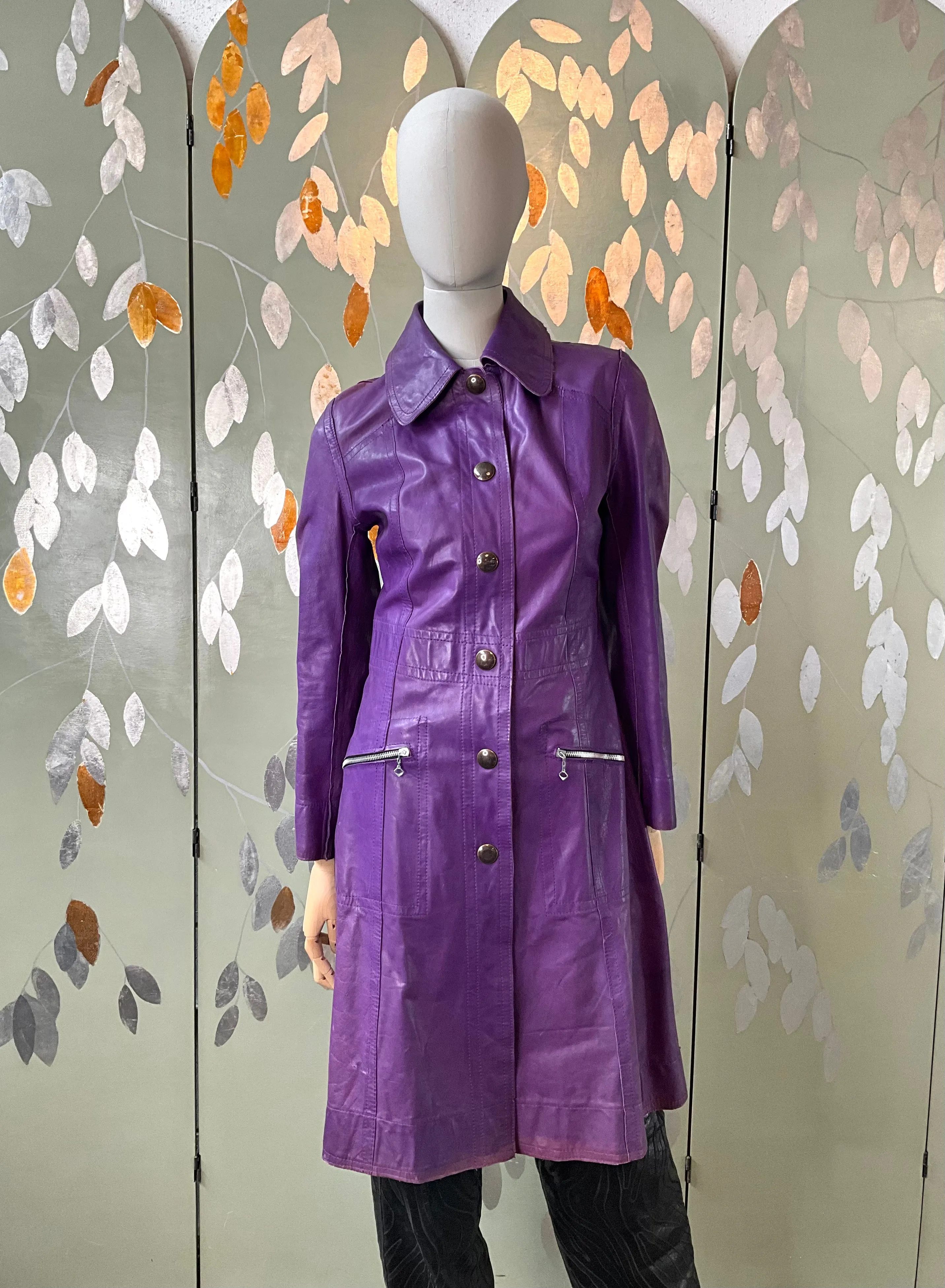 Vintage 1970s Purple Leather Reversible Snap Front Coat, XS