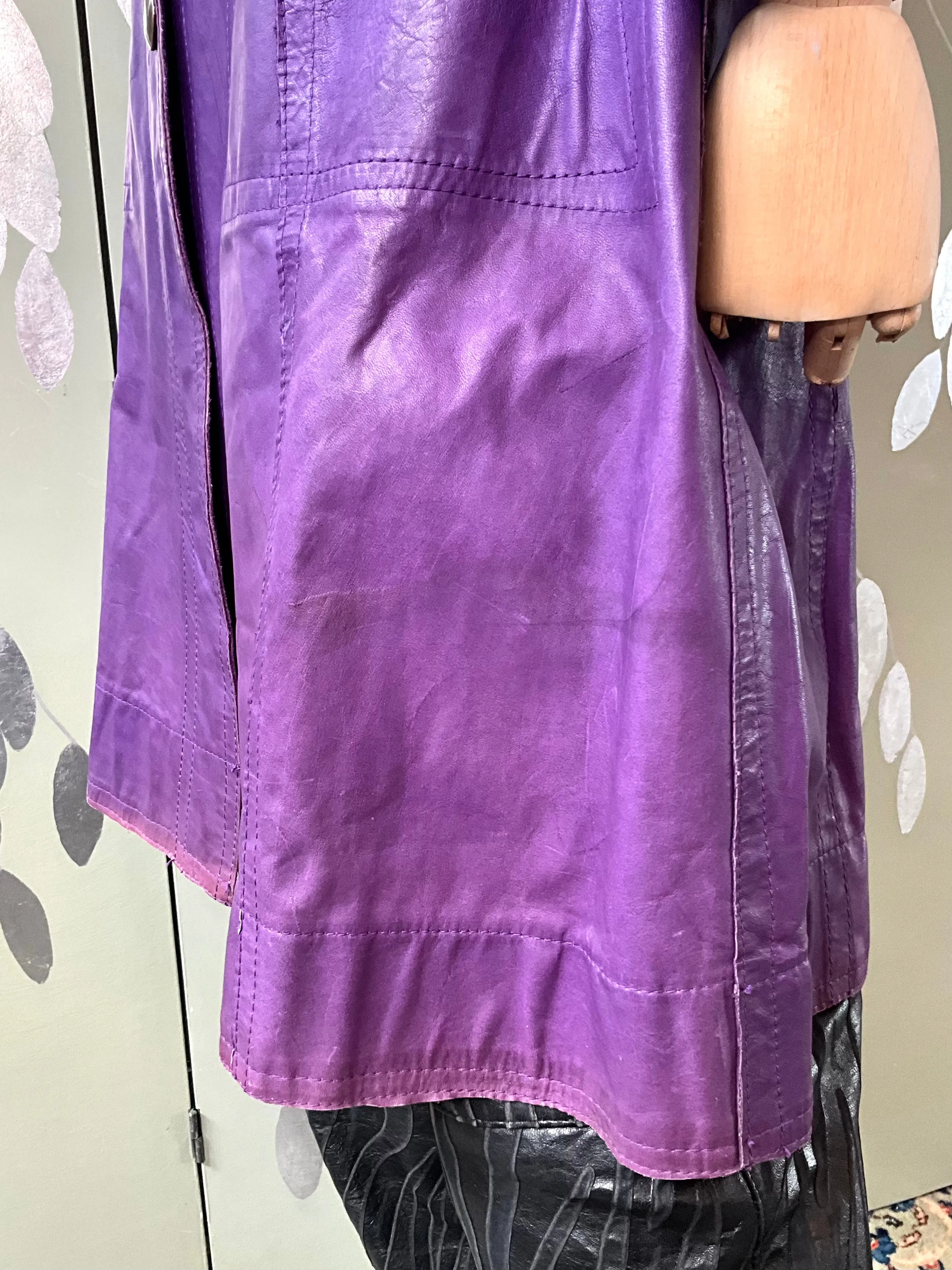 Vintage 1970s Purple Leather Reversible Snap Front Coat, XS