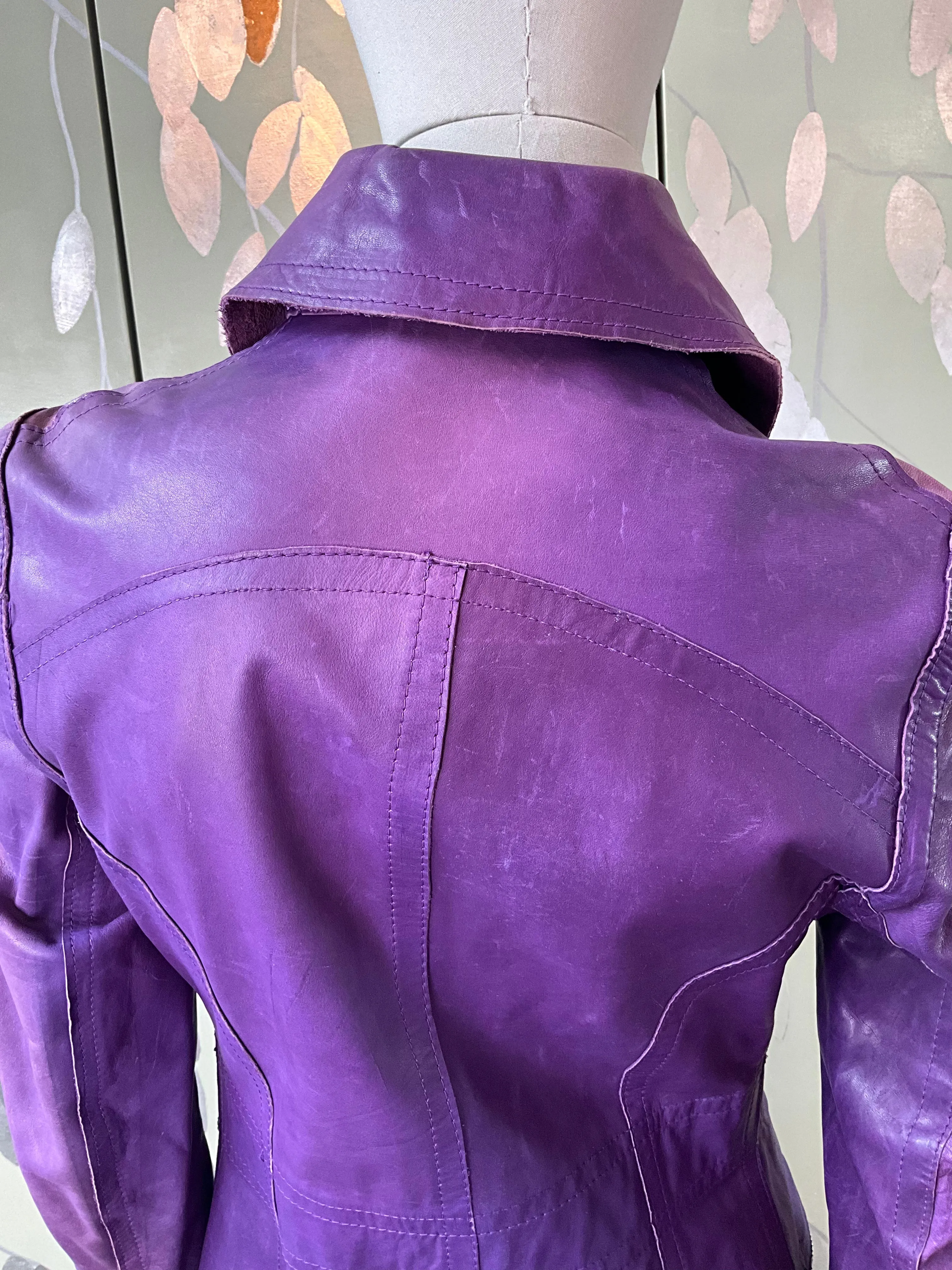 Vintage 1970s Purple Leather Reversible Snap Front Coat, XS