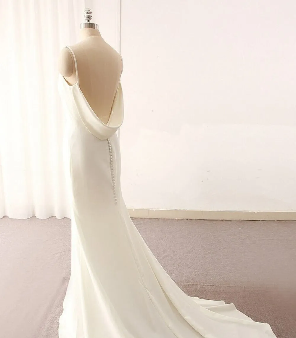 Women's V-Neck Backless Wedding Dress